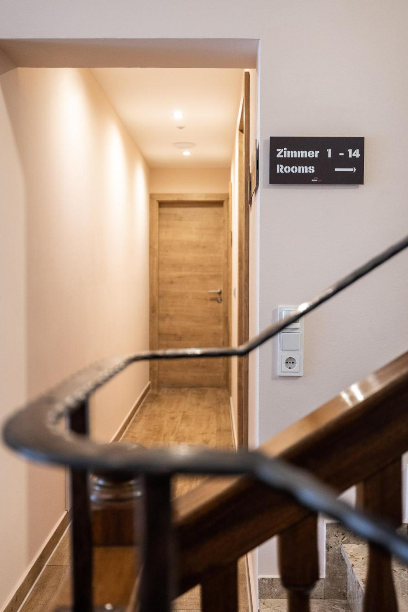 Hotel Der Burgblick-Adults Only Werfen Exterior foto